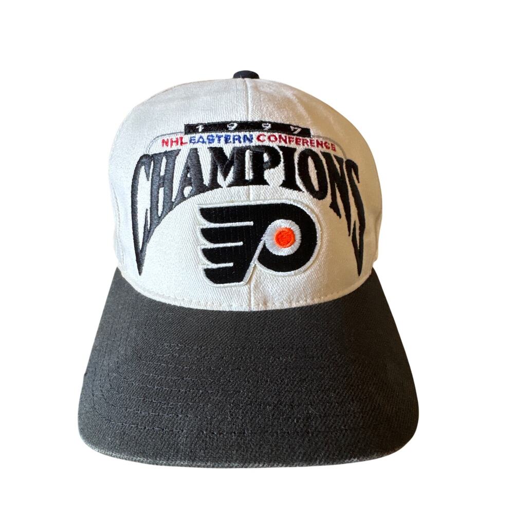 Vtg ‘97 NHL Philadelphia Flyers Easter Conference Champions Starter Snapback Hat